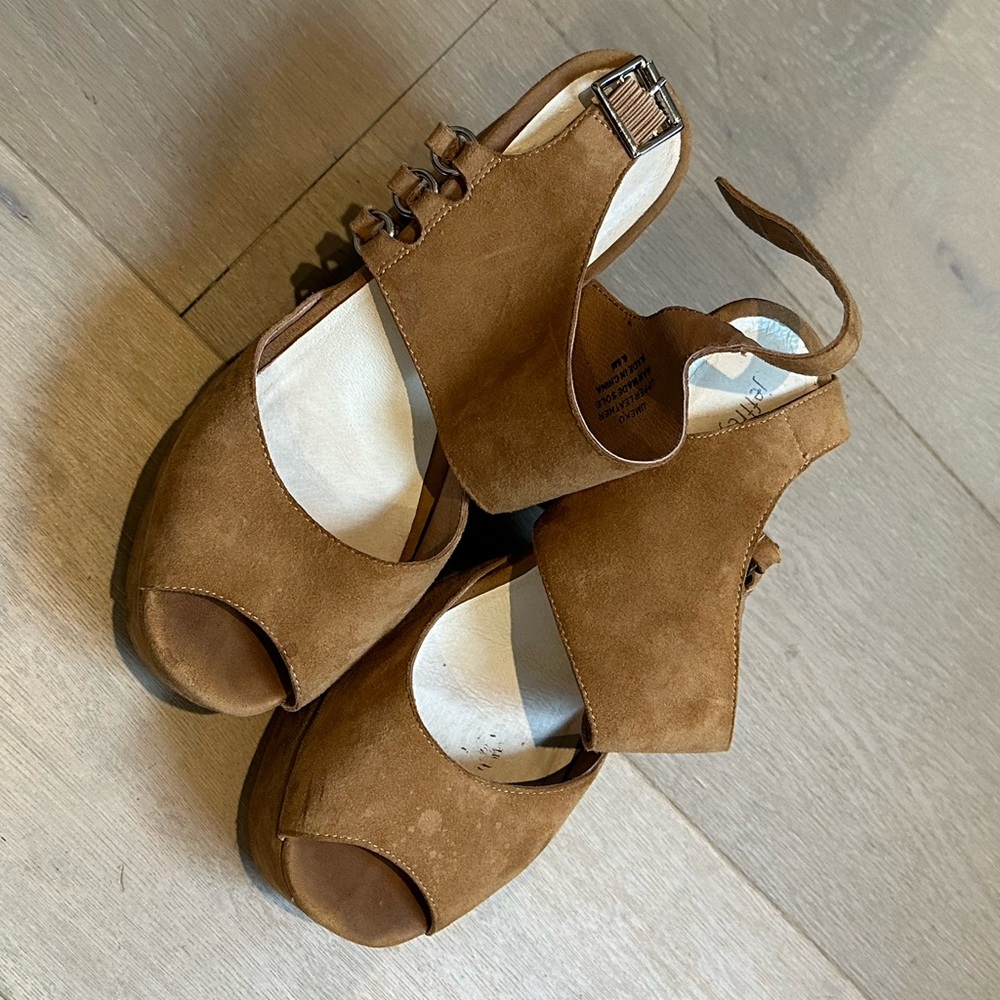 Jeffrey Campbell Brown Suede Platform Heels - Picture 3 of 4